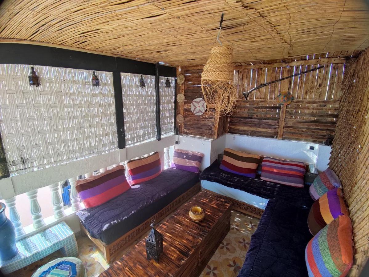 شقة تغازوت  في Red Carpet Surf House المظهر الخارجي الصورة